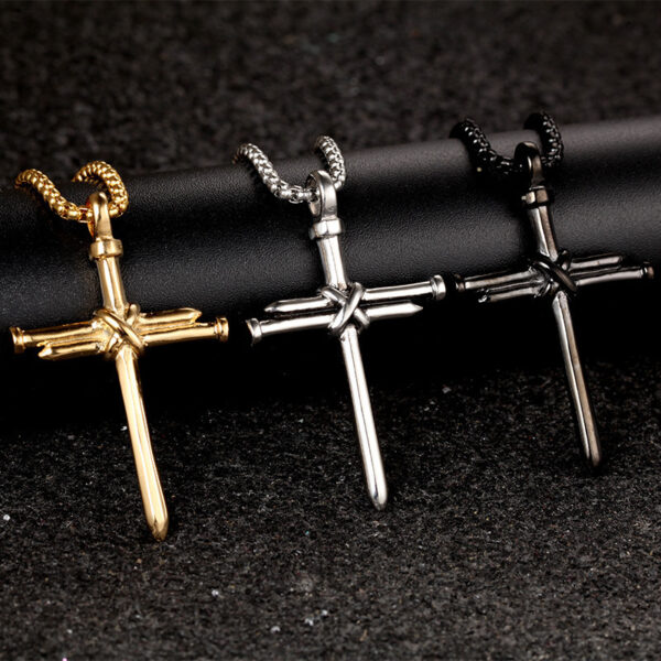 Collier Homme Acier Inox – Pendentif Croix Clou & Chaîne Boîte 3 mm
